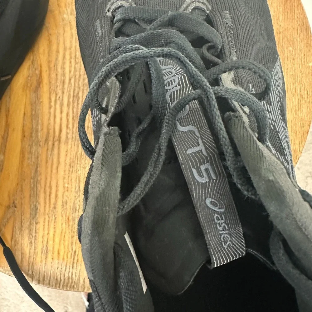 Asics Novablast 5 Sneakers Double Black Lace Up Athletic Running Shoes Men 11